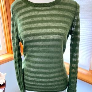 Green Banana Republic sweater
